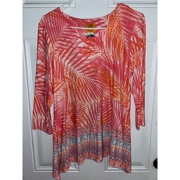 Ruby Rd Top Woman Size PS Asymmetrical Slits Tropical Coral 3/4 Sleeve EUC - Picture 1 of 6